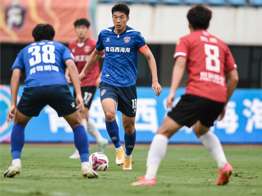“第三回合:青岛西海岸迎战上海海港” 从战术角度来看,青岛西海岸在本场比赛中可